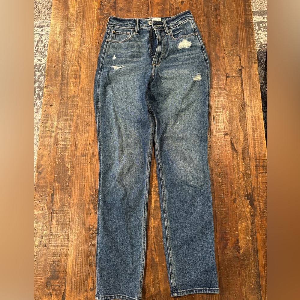 Hollister curvy ultra high rise mom jeans